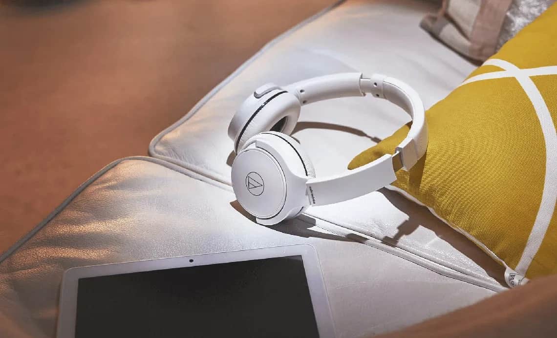 Zasięg Bluetooth: Ile metrów? Poznaj realne możliwości i triki!